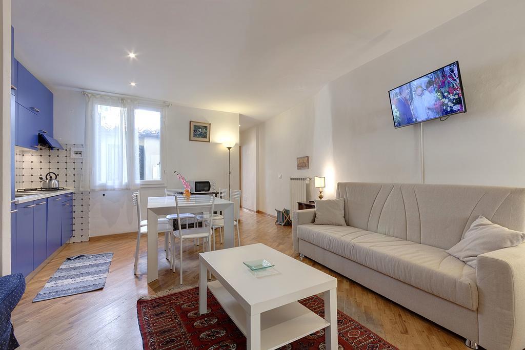 Residenza Leonardo Apartment ฟลอเรนซ์ ภายนอก รูปภาพ
